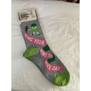 Blue Q Womens Crew Socks Bring Your Wine To Work Day Socks Shoe Size 5-10